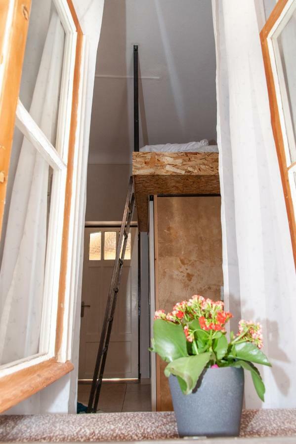 Ferienwohnung 17 Flats And Roof Garden Athen Exterior foto
